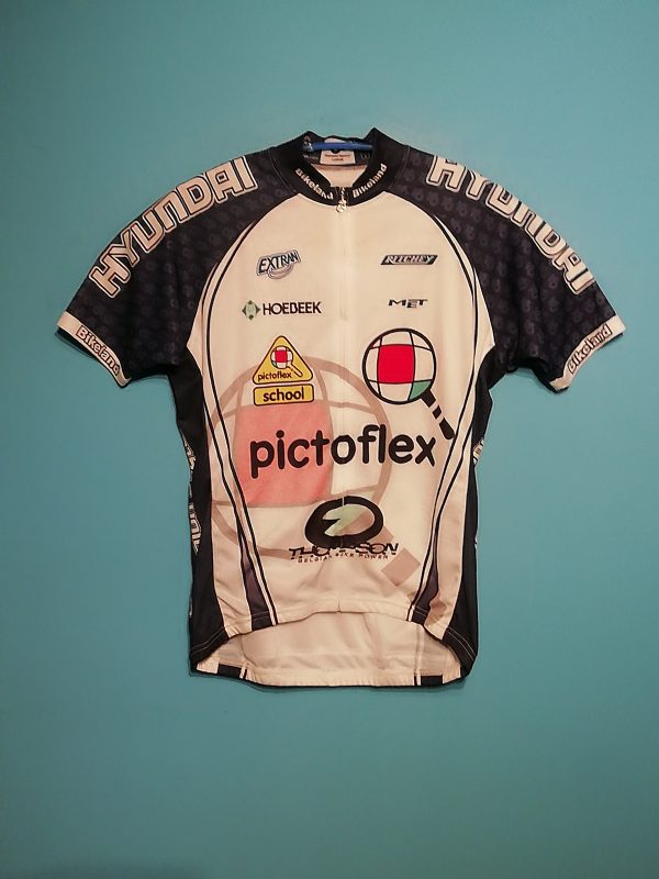PICTOFLEX-HYUNDAI-THOMPSON 2006